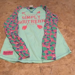 Simply southern long sleeve top size medium